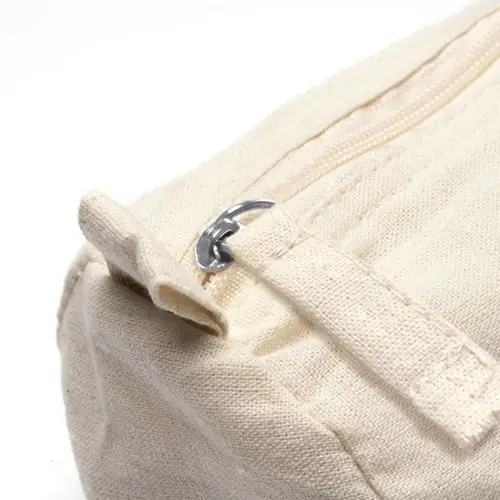 estuche cilíndrico 100% algodón de 180 g/m2 con cremallera y tiradores laterales a conjunto ref et1123 - 01 Crudo