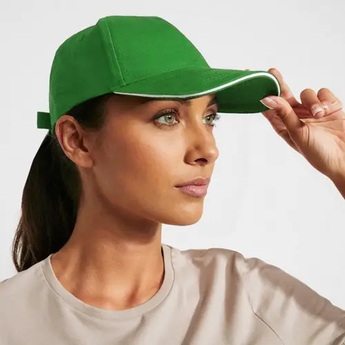 GORRA CON SÁNDWICH A CONTRASTE ERIS REF GO7019 ROLY - 01 Verde Helecho