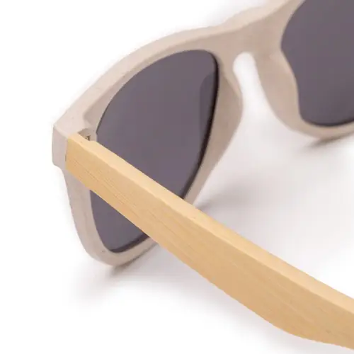 gafas de sol con montura realizada en fibra de trigo y varillas en bambú ref sg1467 - 02 Crudo
