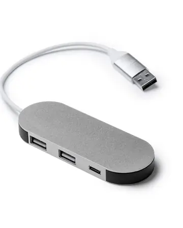 Puerto usb realizado en aluminio reciclado
